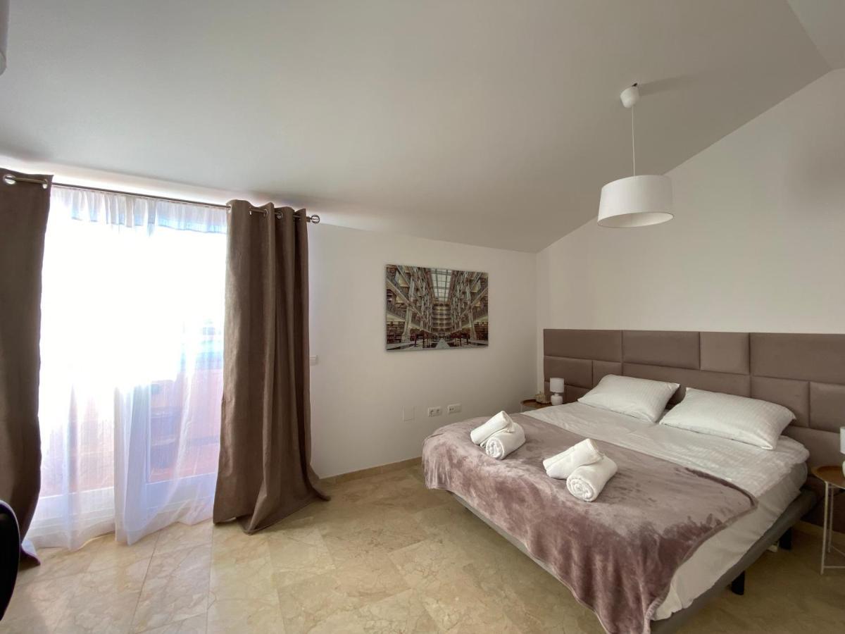 Spacious And Stylish Penthouse In Mijas El Faro Εξωτερικό φωτογραφία